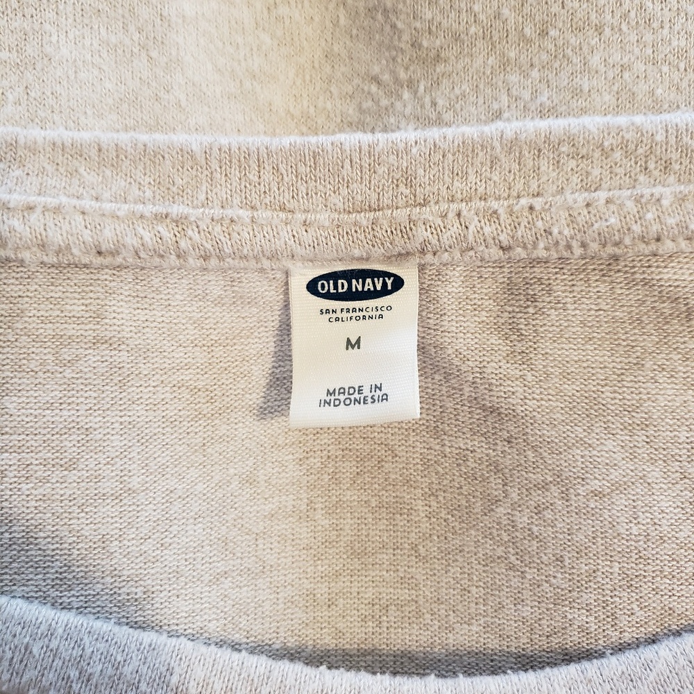Old navy - Picture 3 of 3